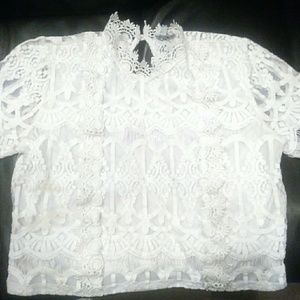 White short sleeve laced blouse